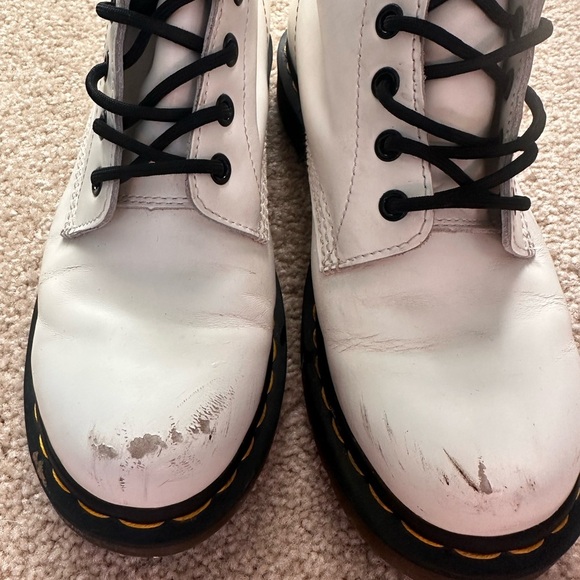 Dr. Martens Zavala Combat Boots White Black Laces Women’s Size 8 - Picture 3 of 10